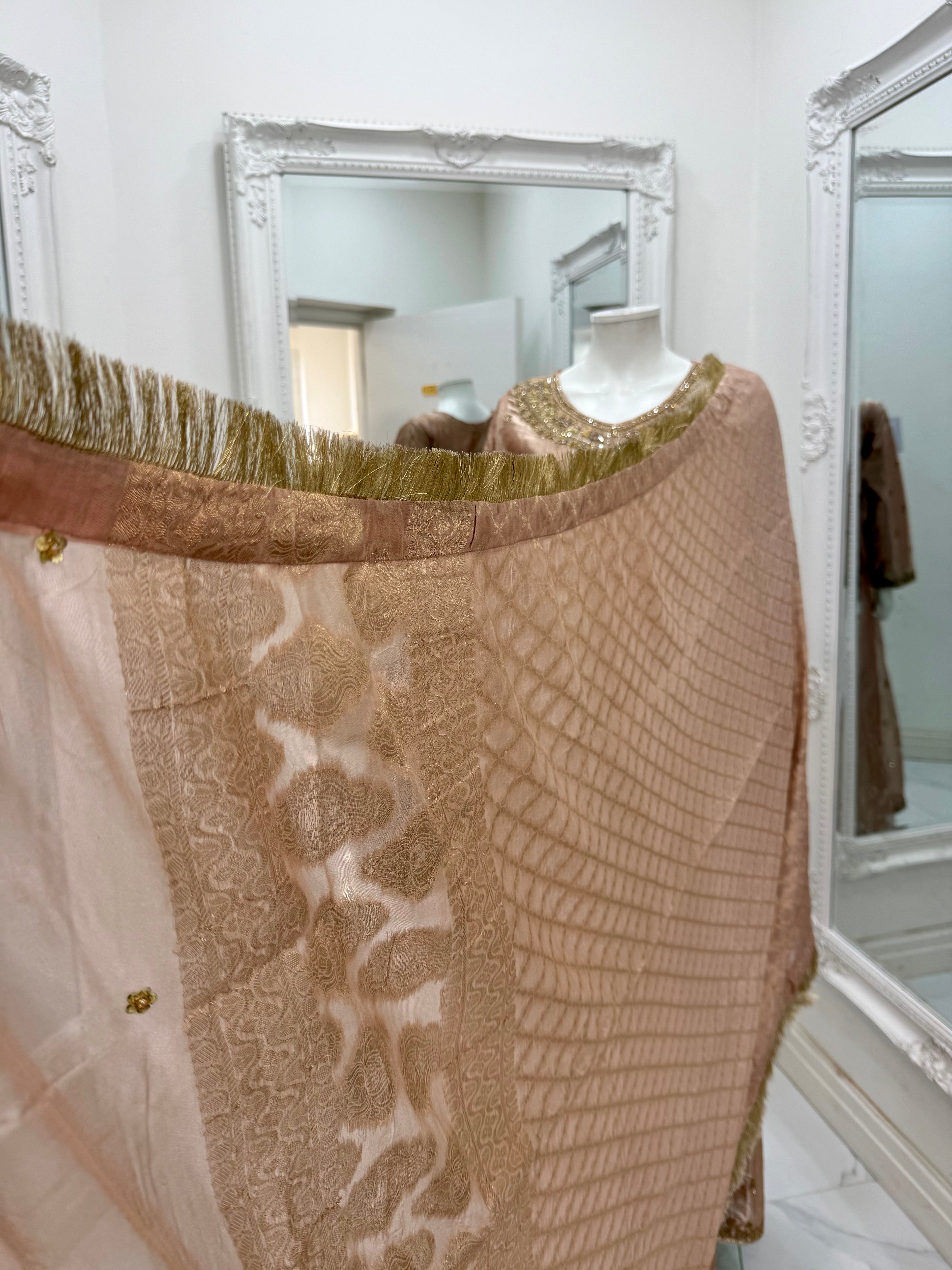 Ruhani - Rose Gold