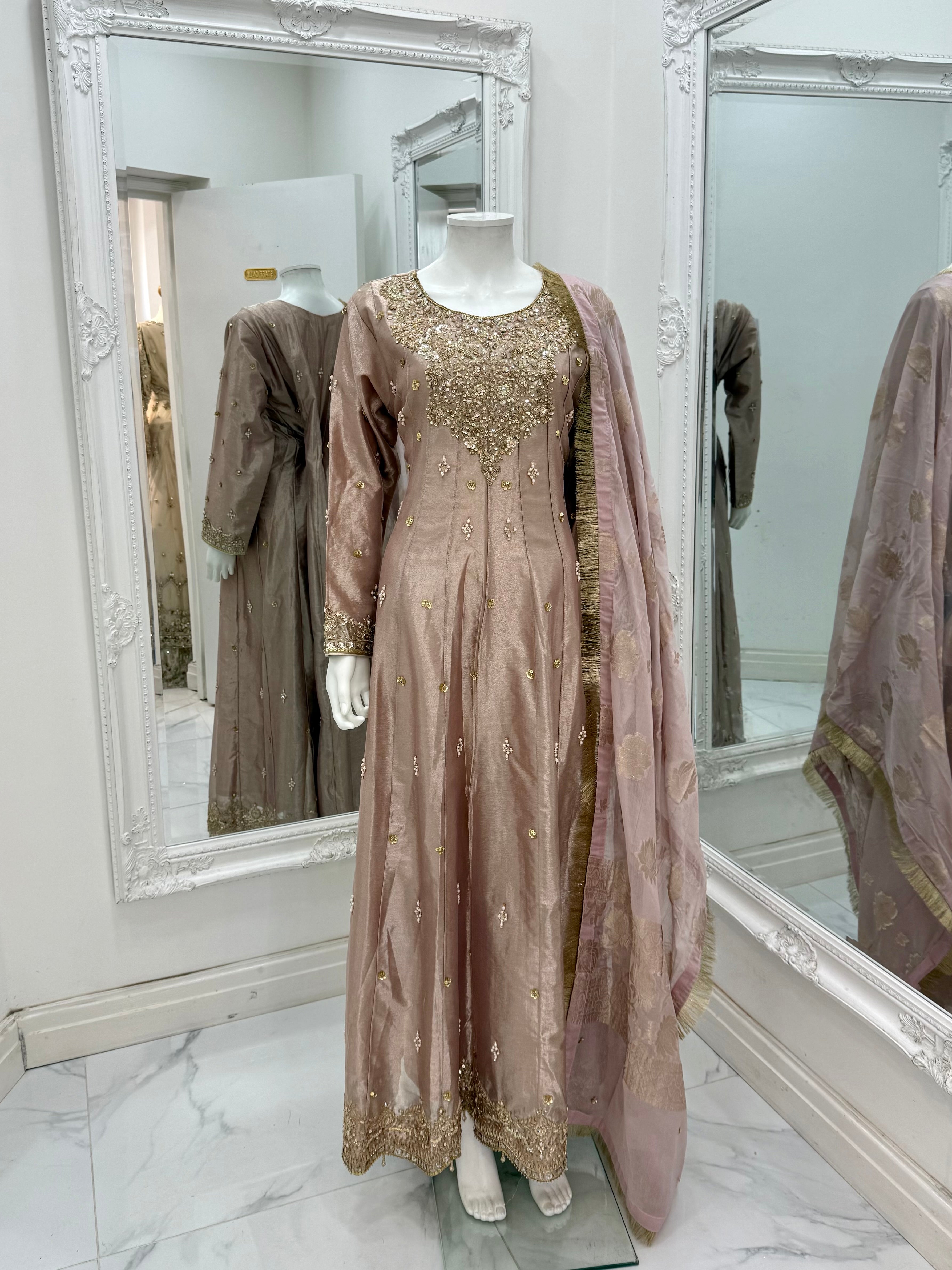 Noor-ul-Ain - Pink