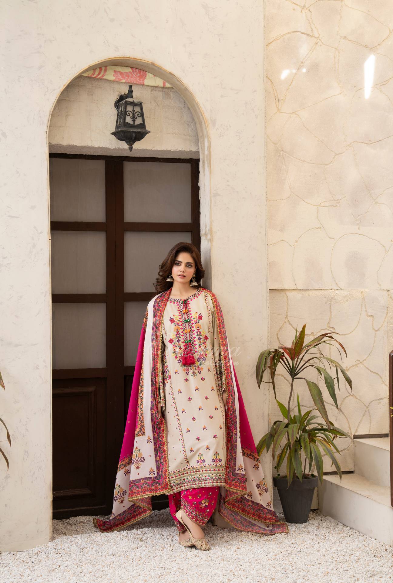 Luxury 3 Piece Cotton Suit - Sandstone
