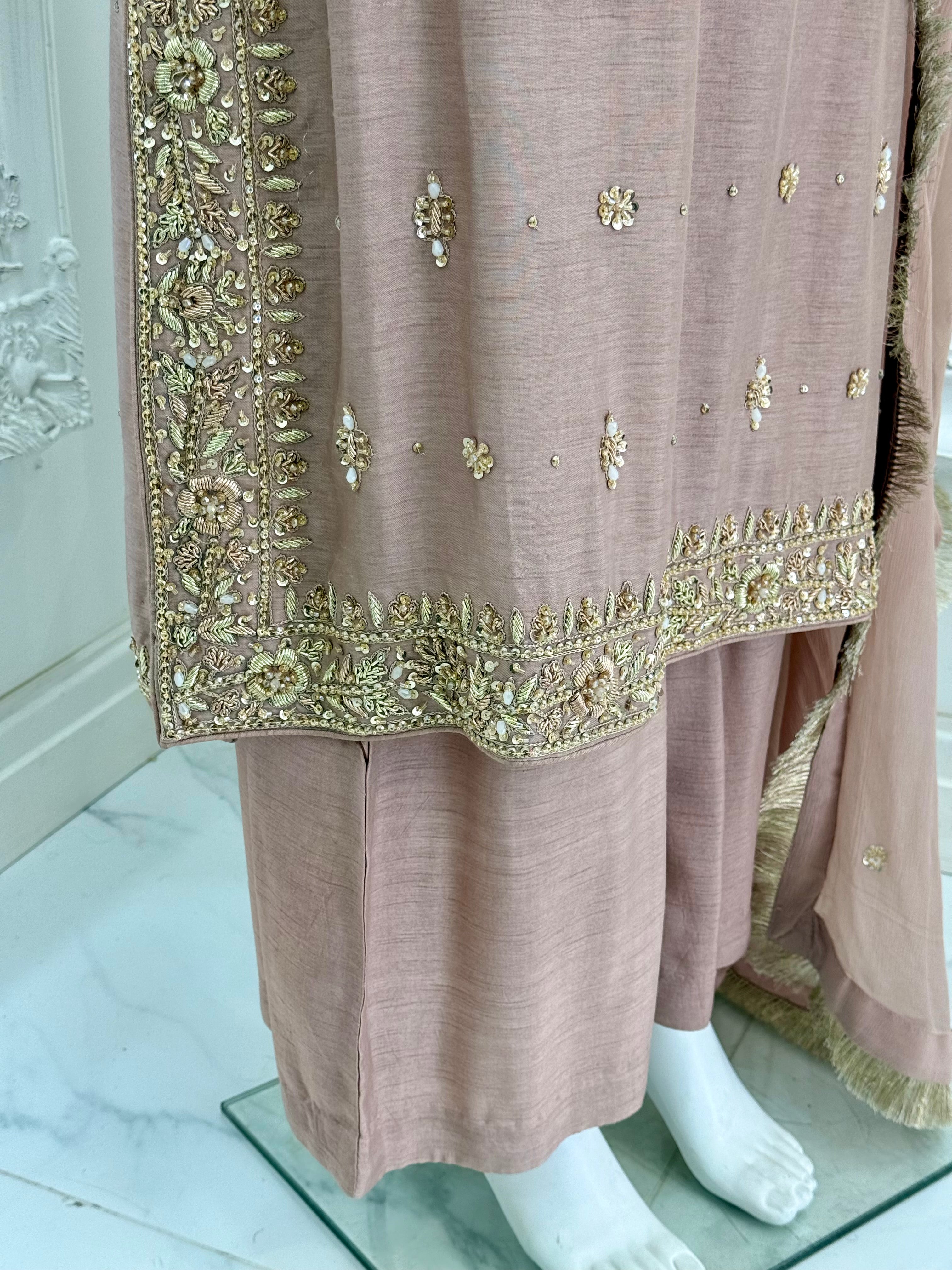 Gul-e-Zar - Tea Pink
