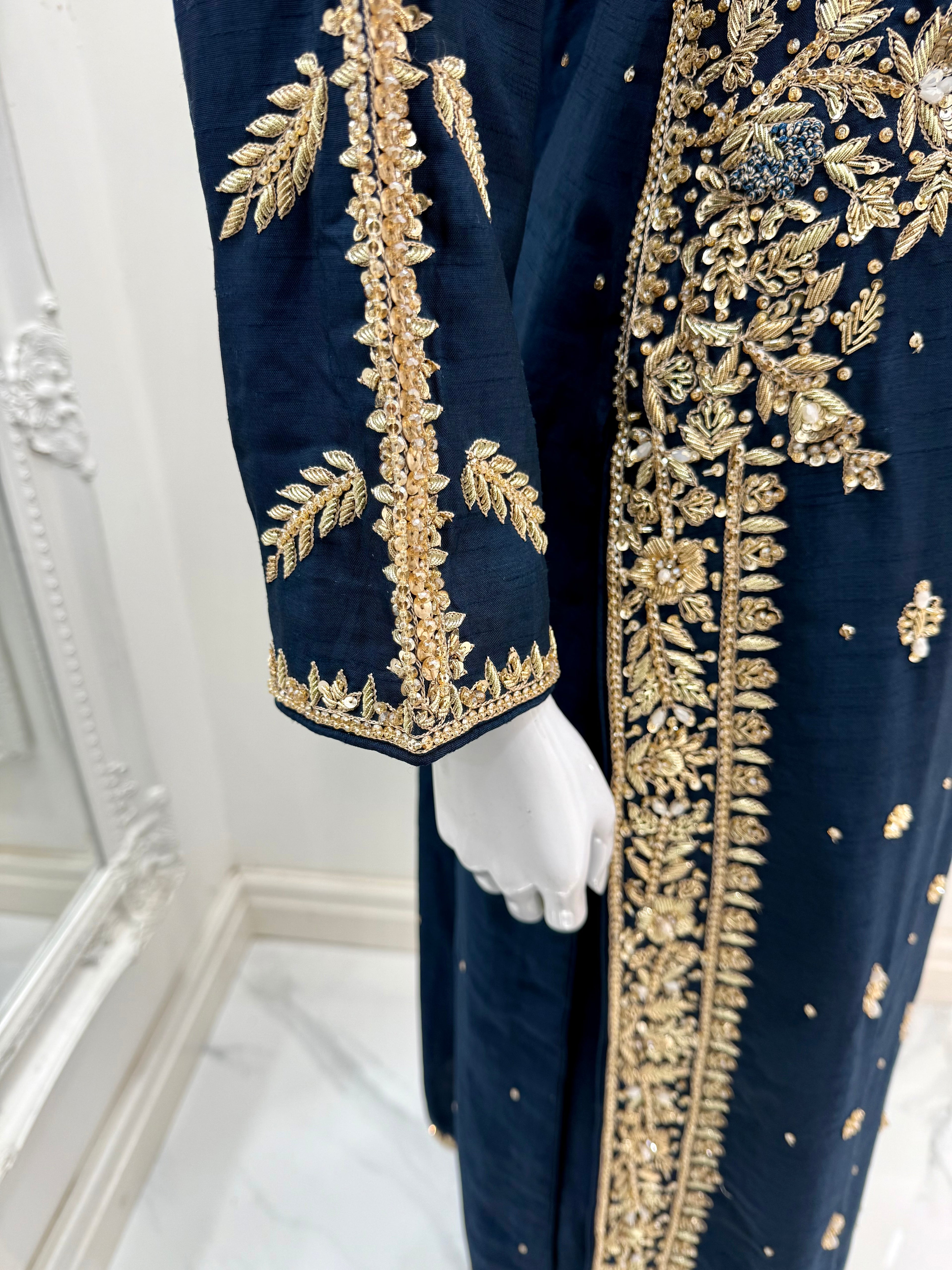 Gul-e-Zar - Blue