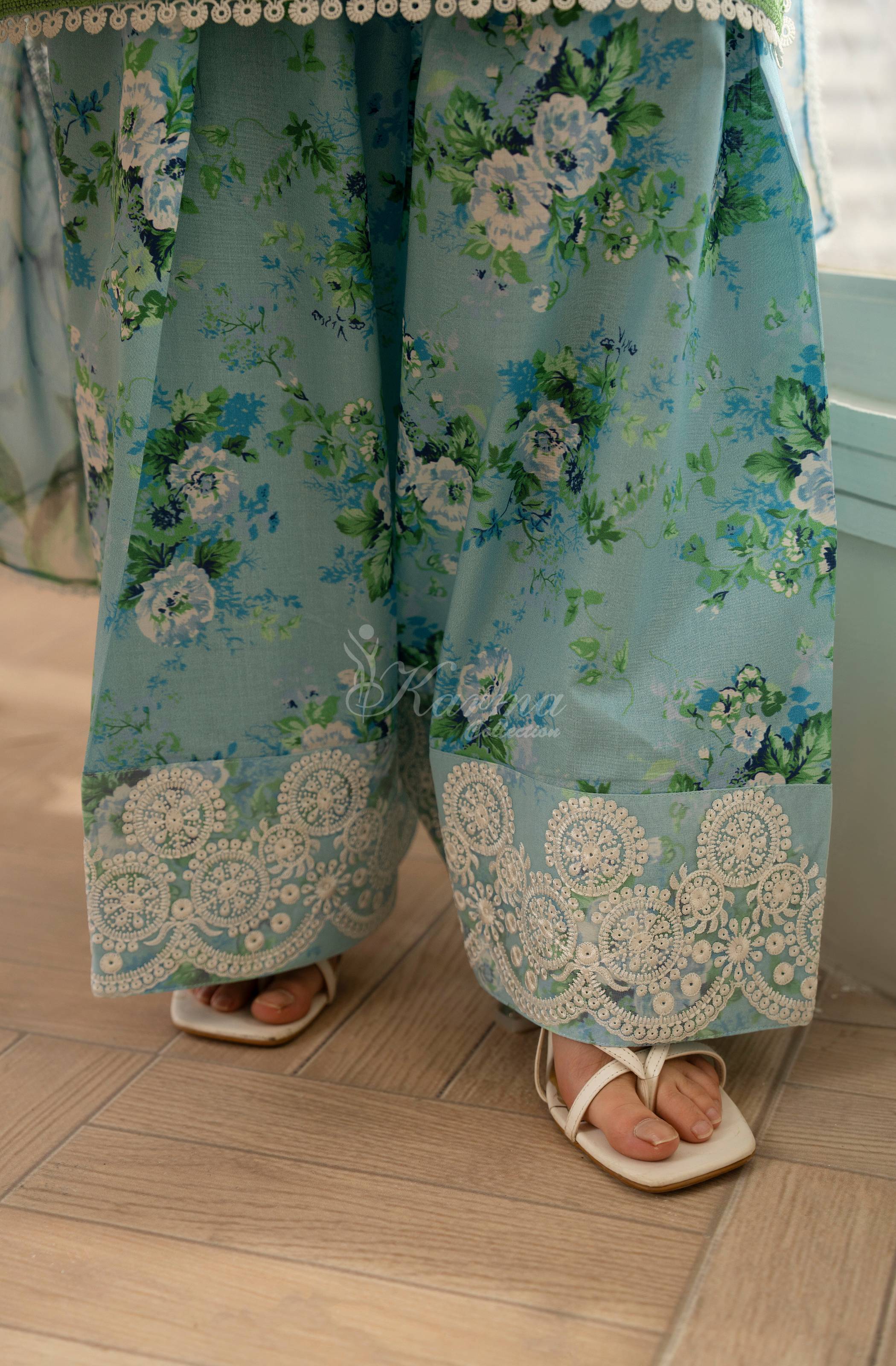 Sapphire | Luxury 3 Piece Lawn Suit