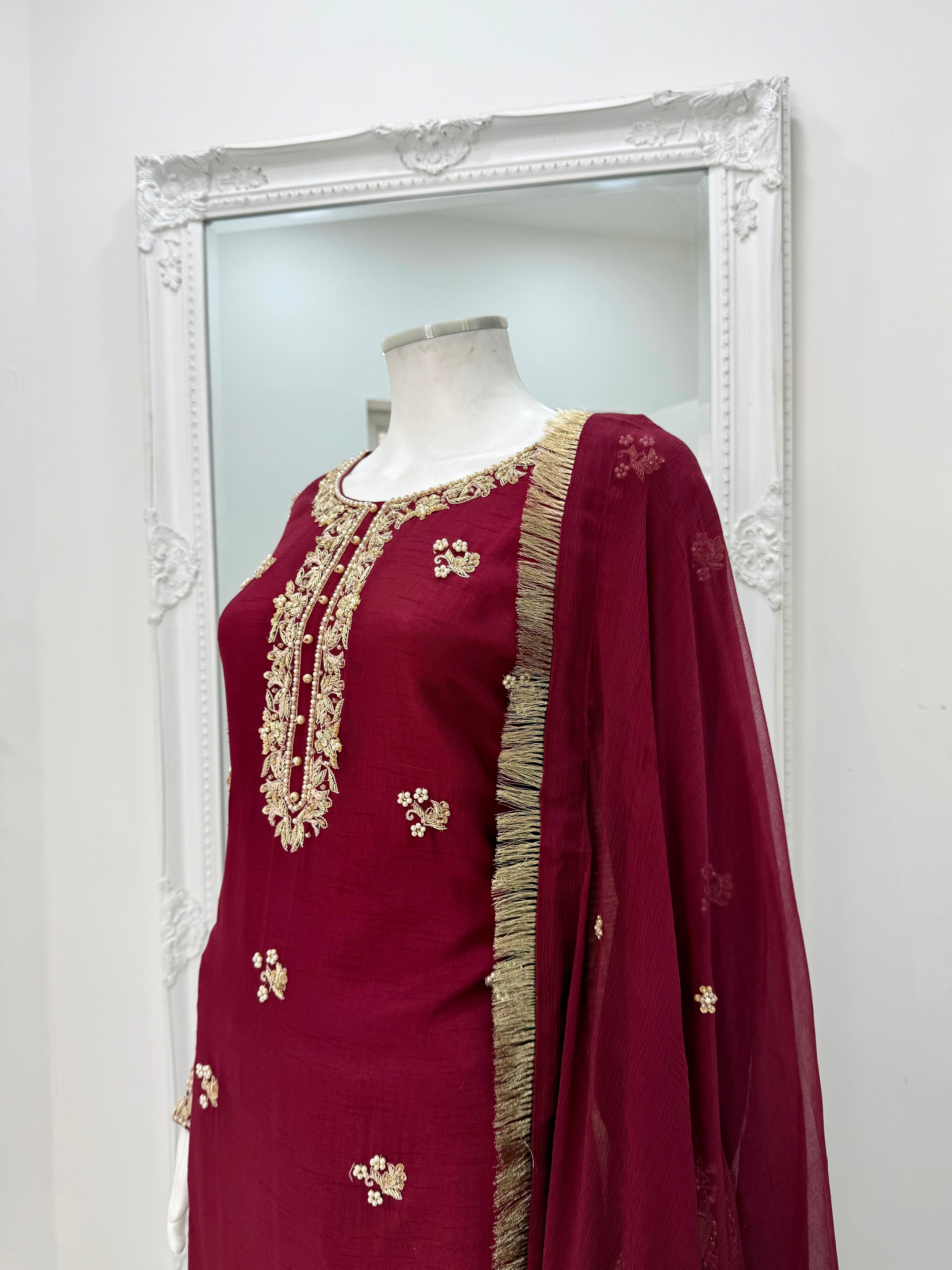 Ilham - Red