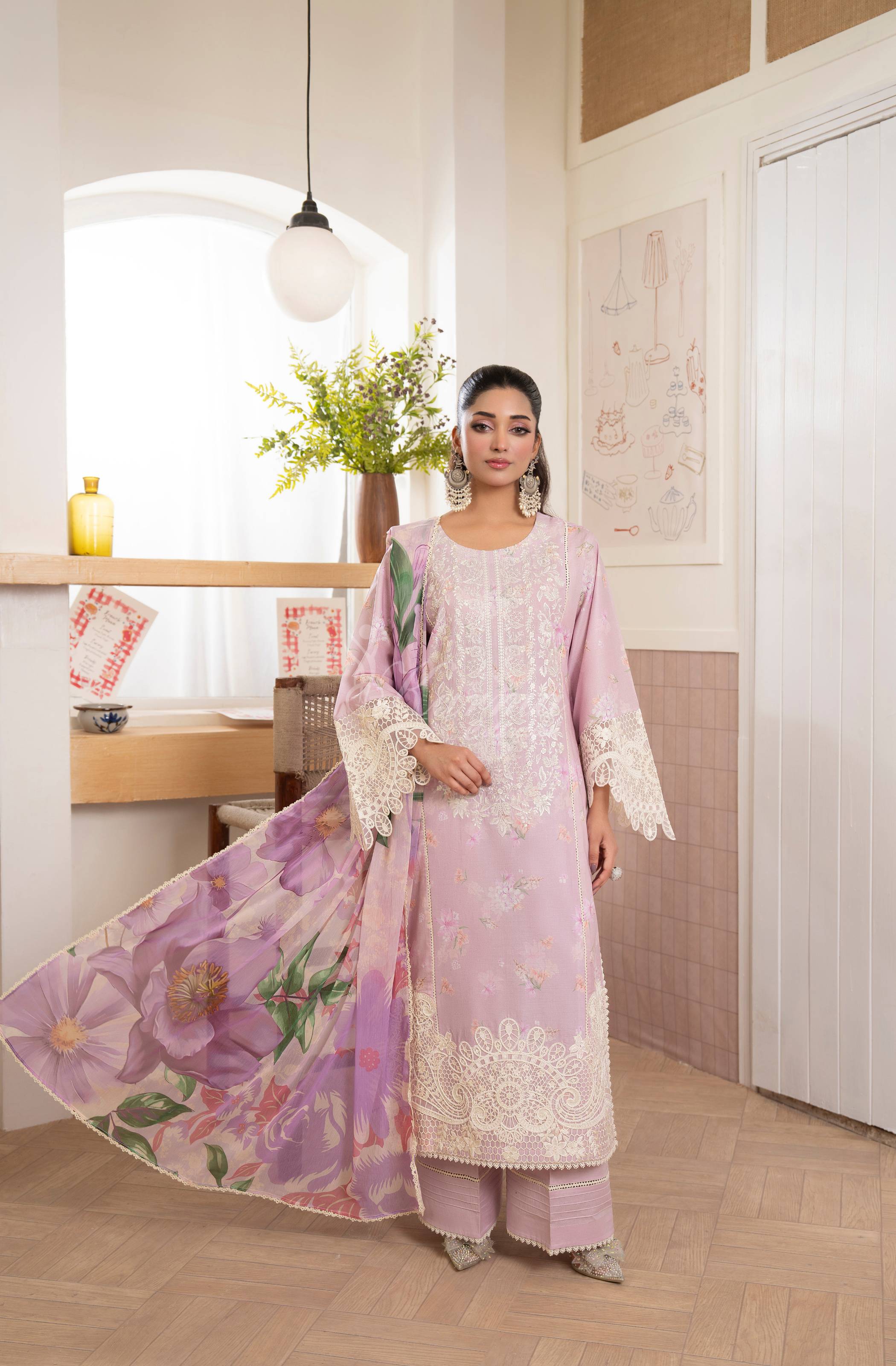 Rose | Luxury 3 Piece Lawn Suit
