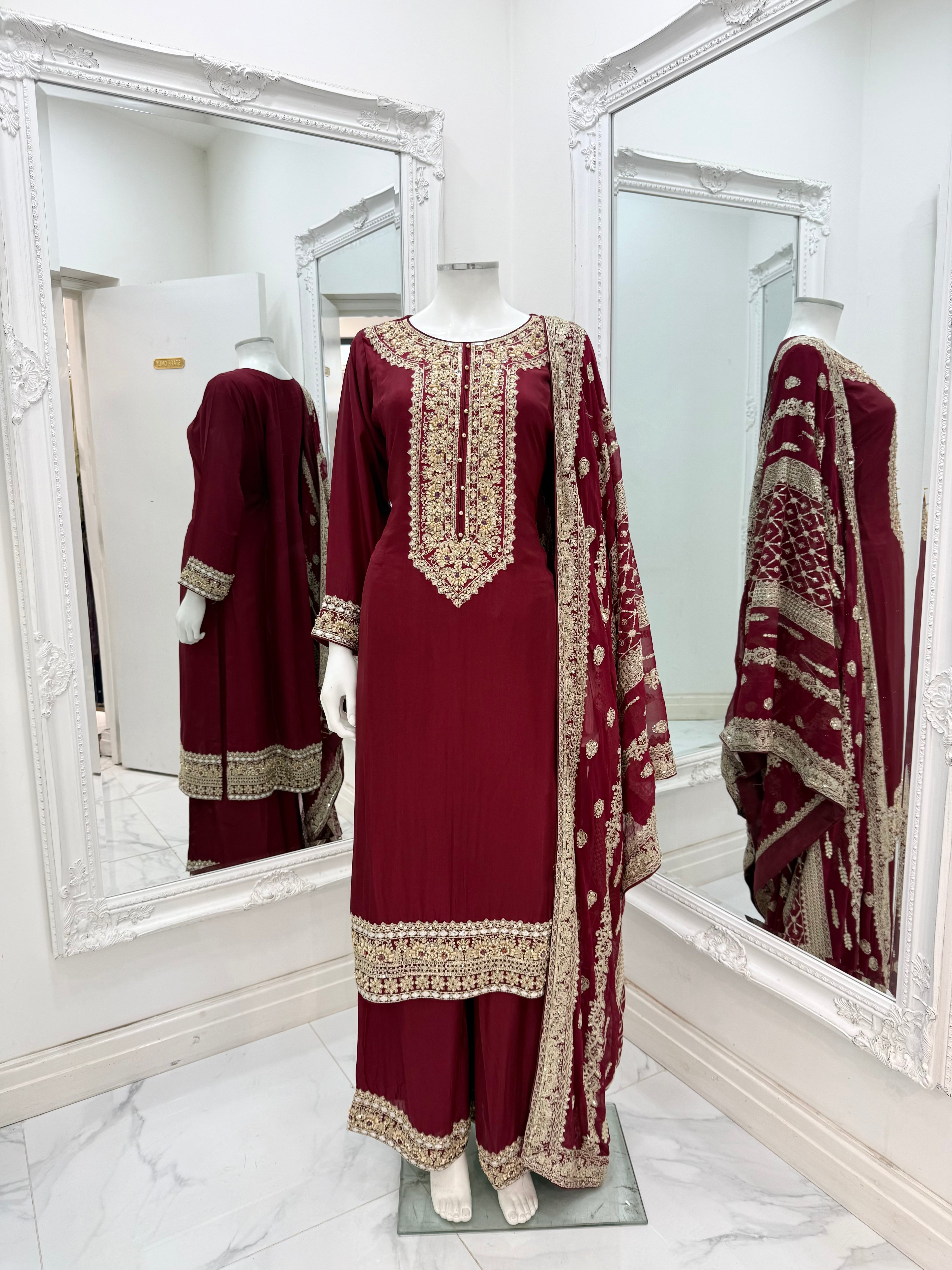Zunaira - Red