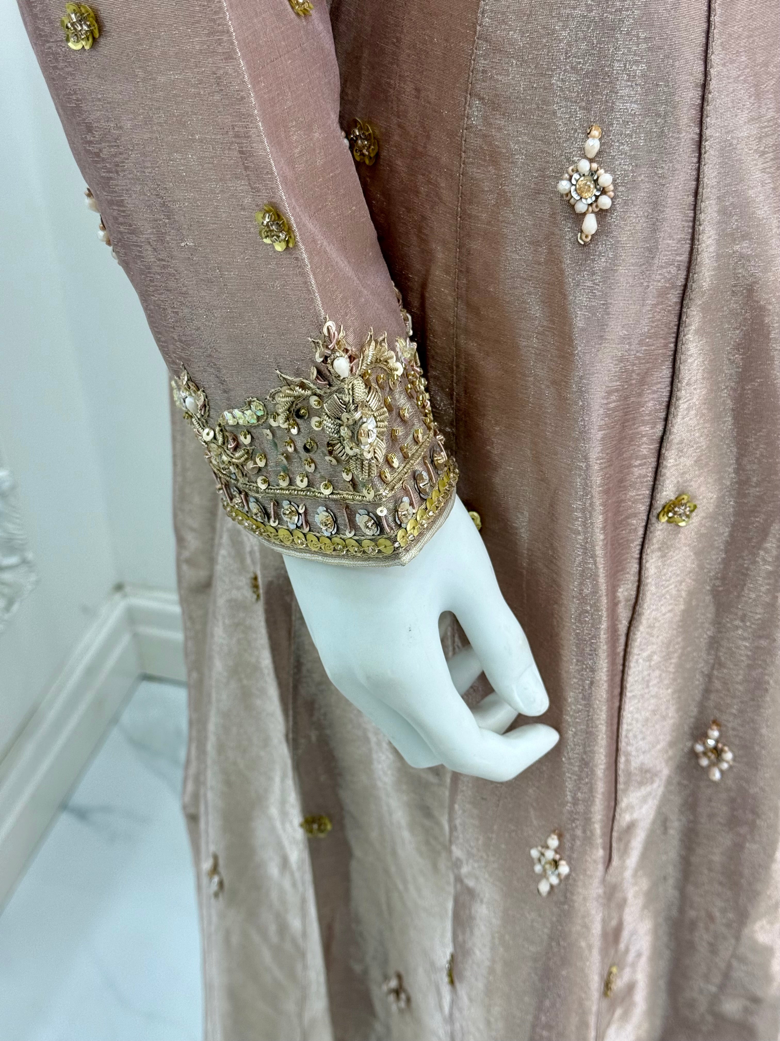 Noor-ul-Ain - Pink
