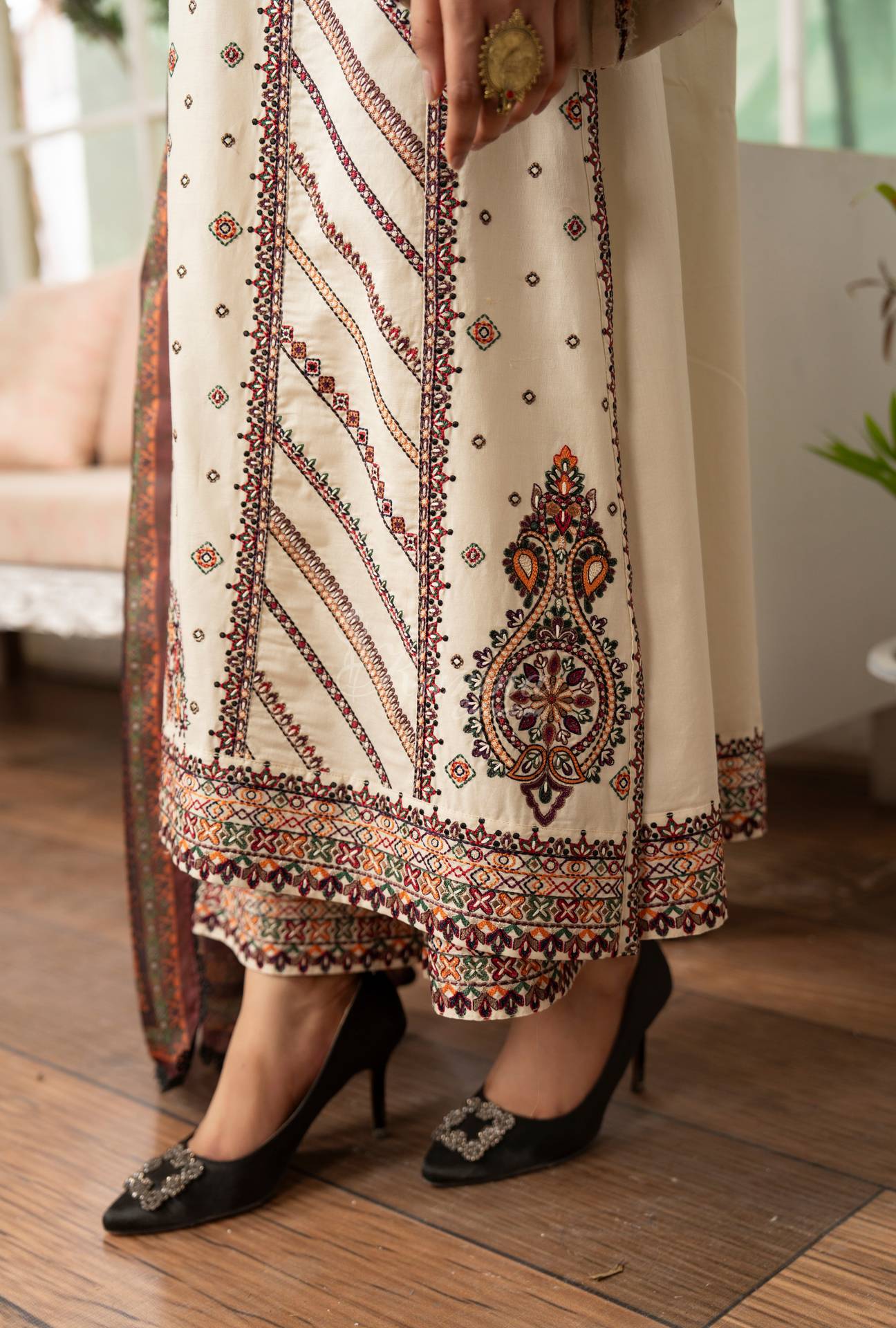 Luxury 3 Piece Cotton Suit - Cream