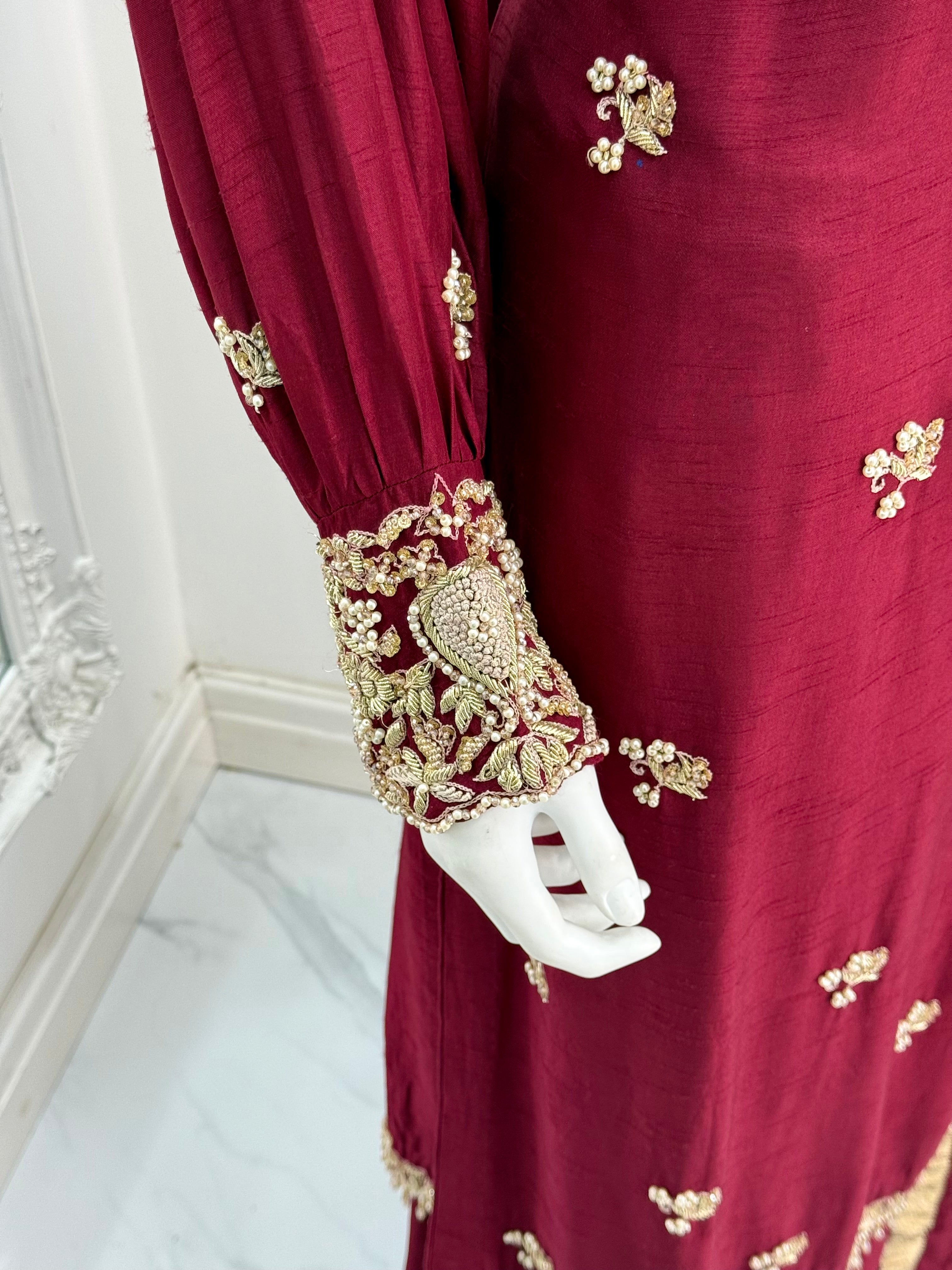 Ilham - Red