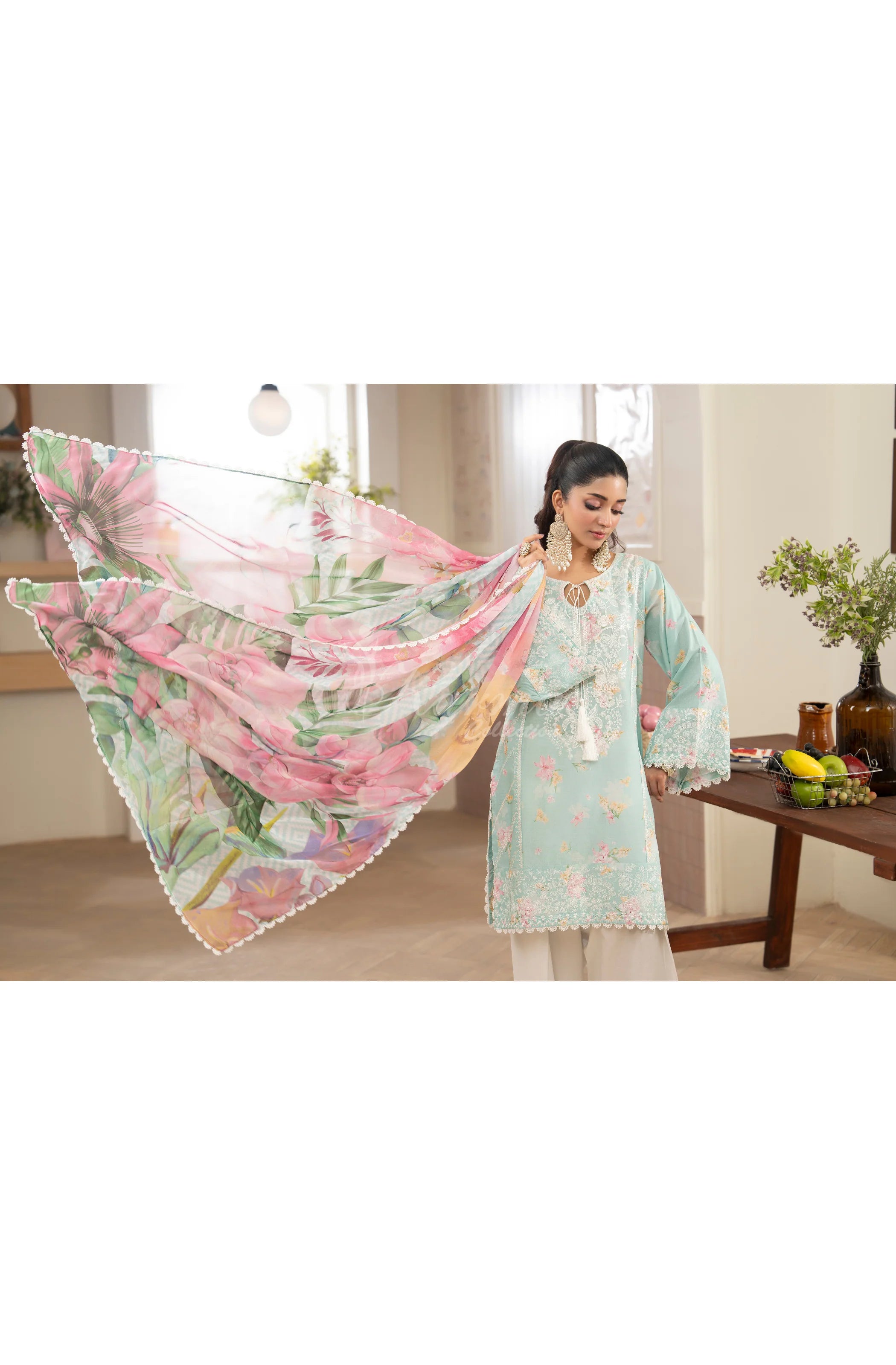 Aqua | Luxury 3 Piece Lawn Suit