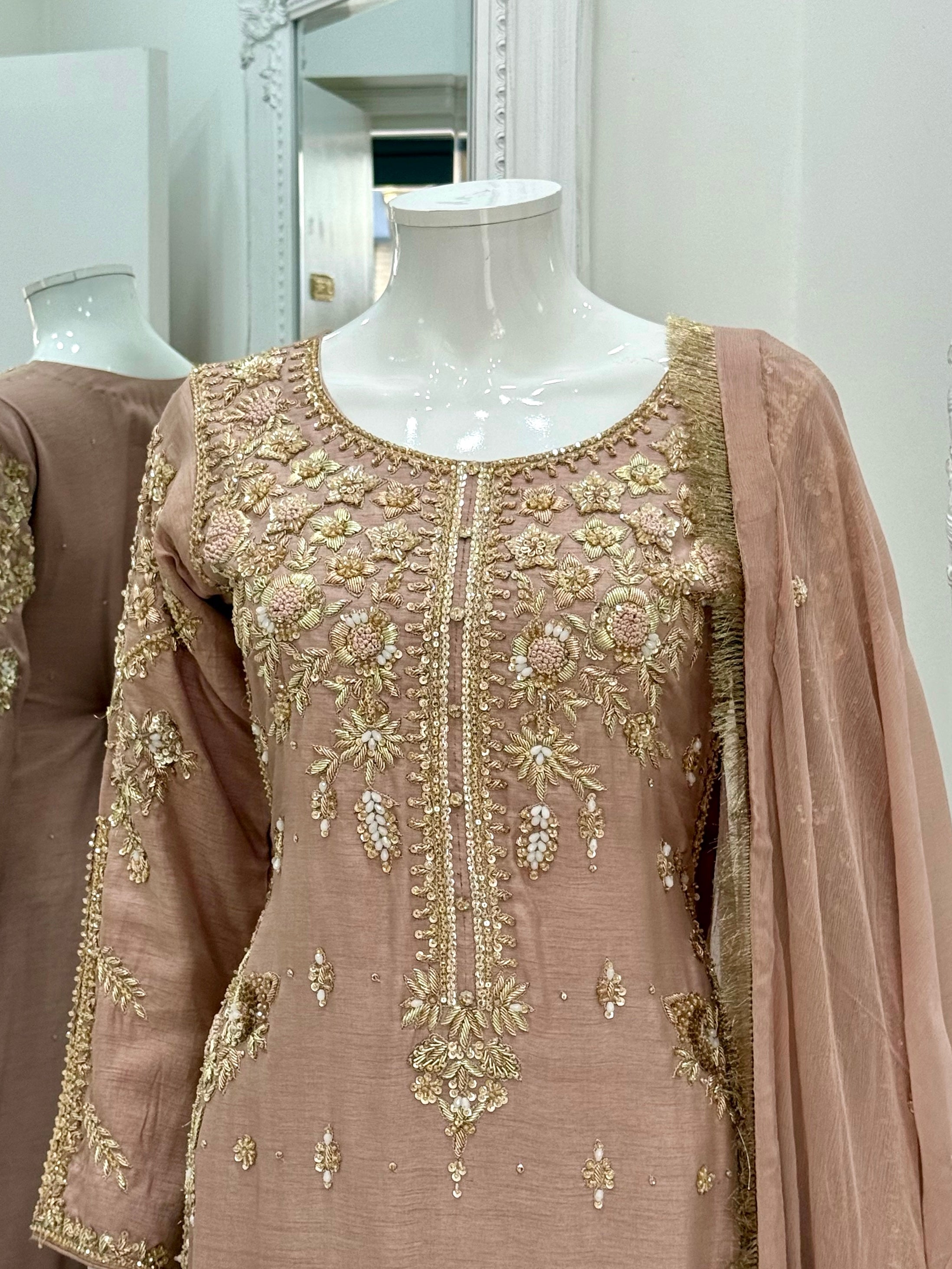Gul-e-Zar - Tea Pink