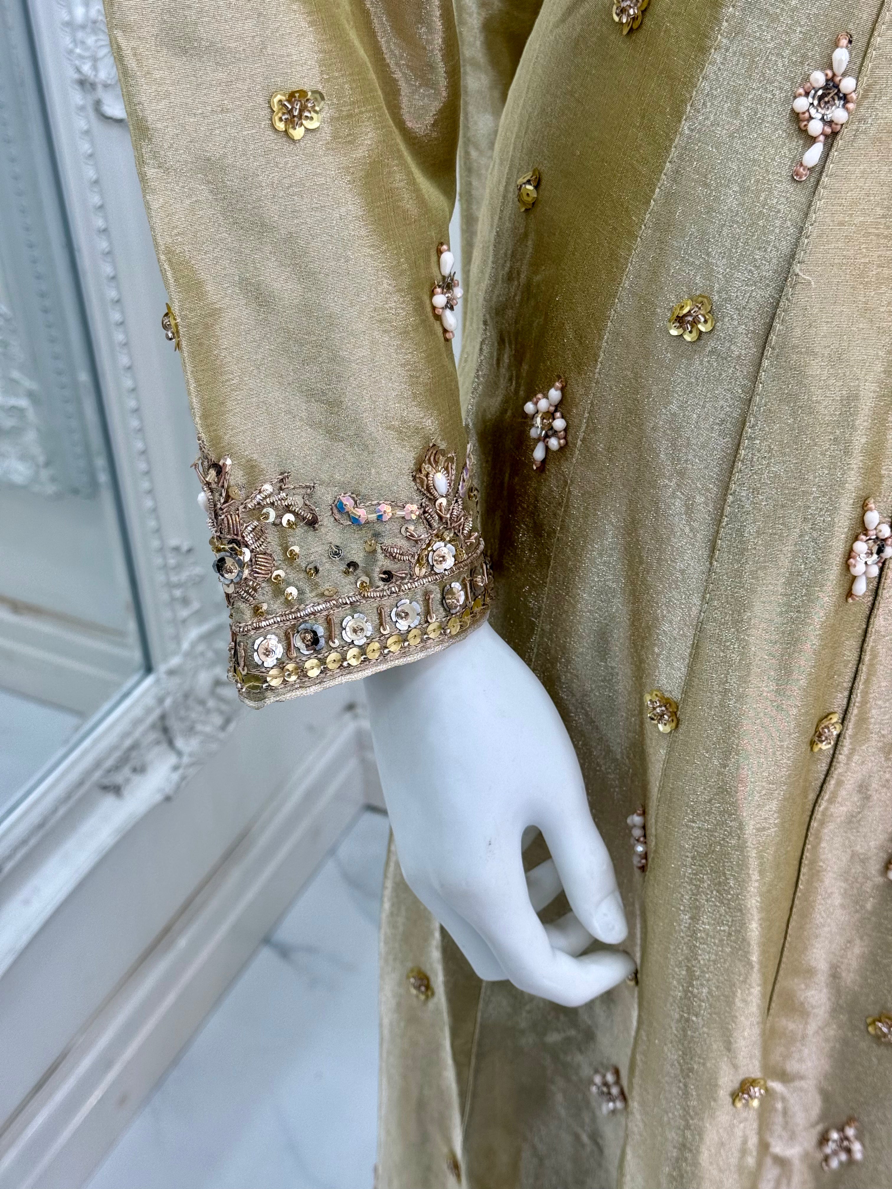 Noor-ul-Ain - Gold