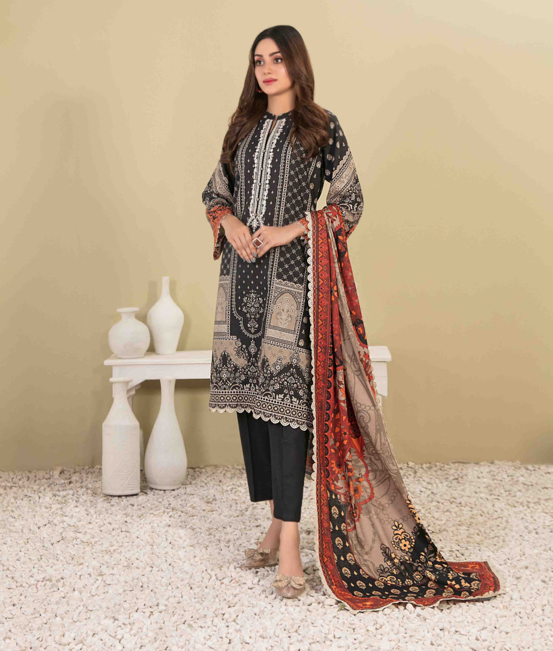 Luxury Khaddar Suit - Three piece