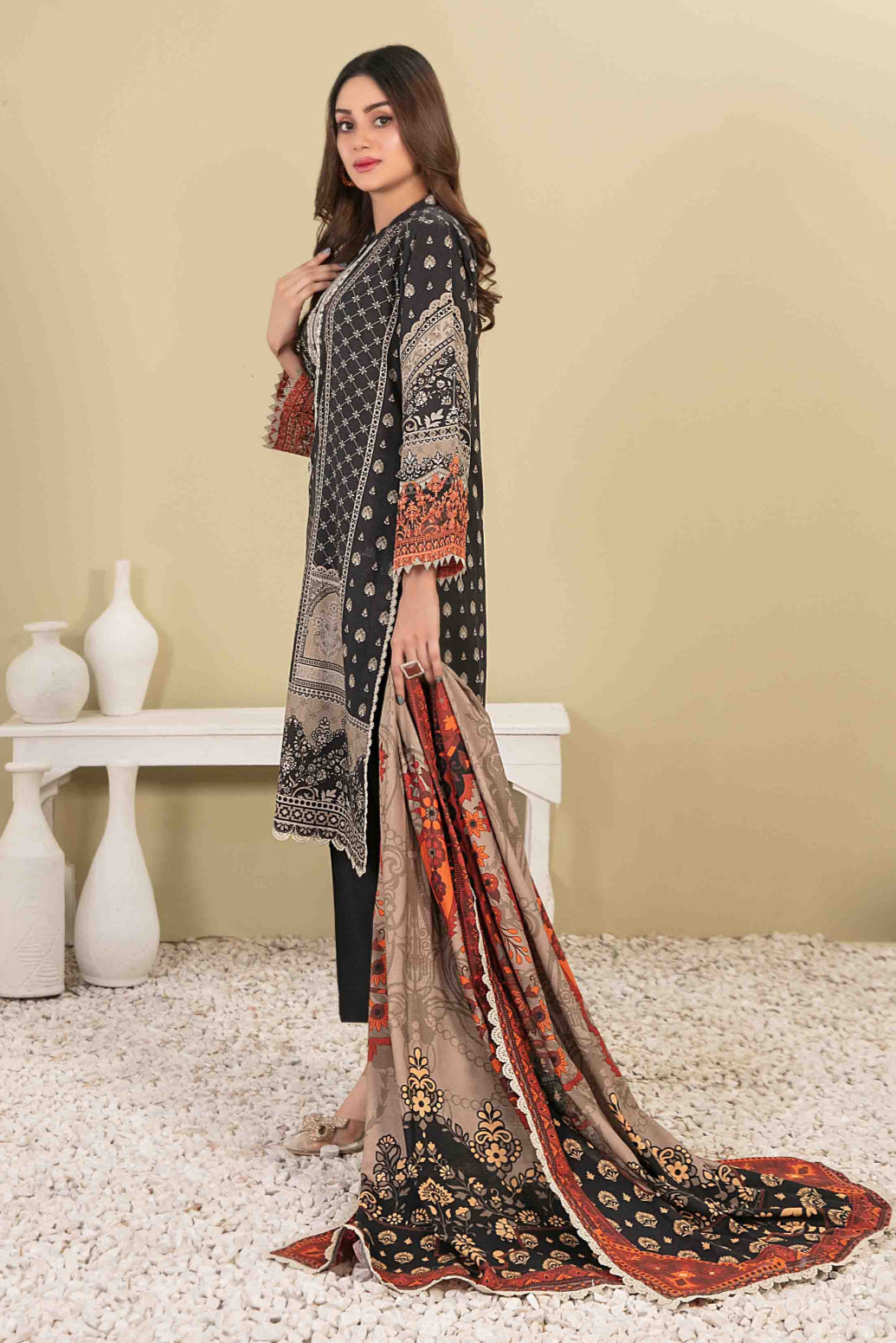 Luxury Khaddar Suit - Three piece