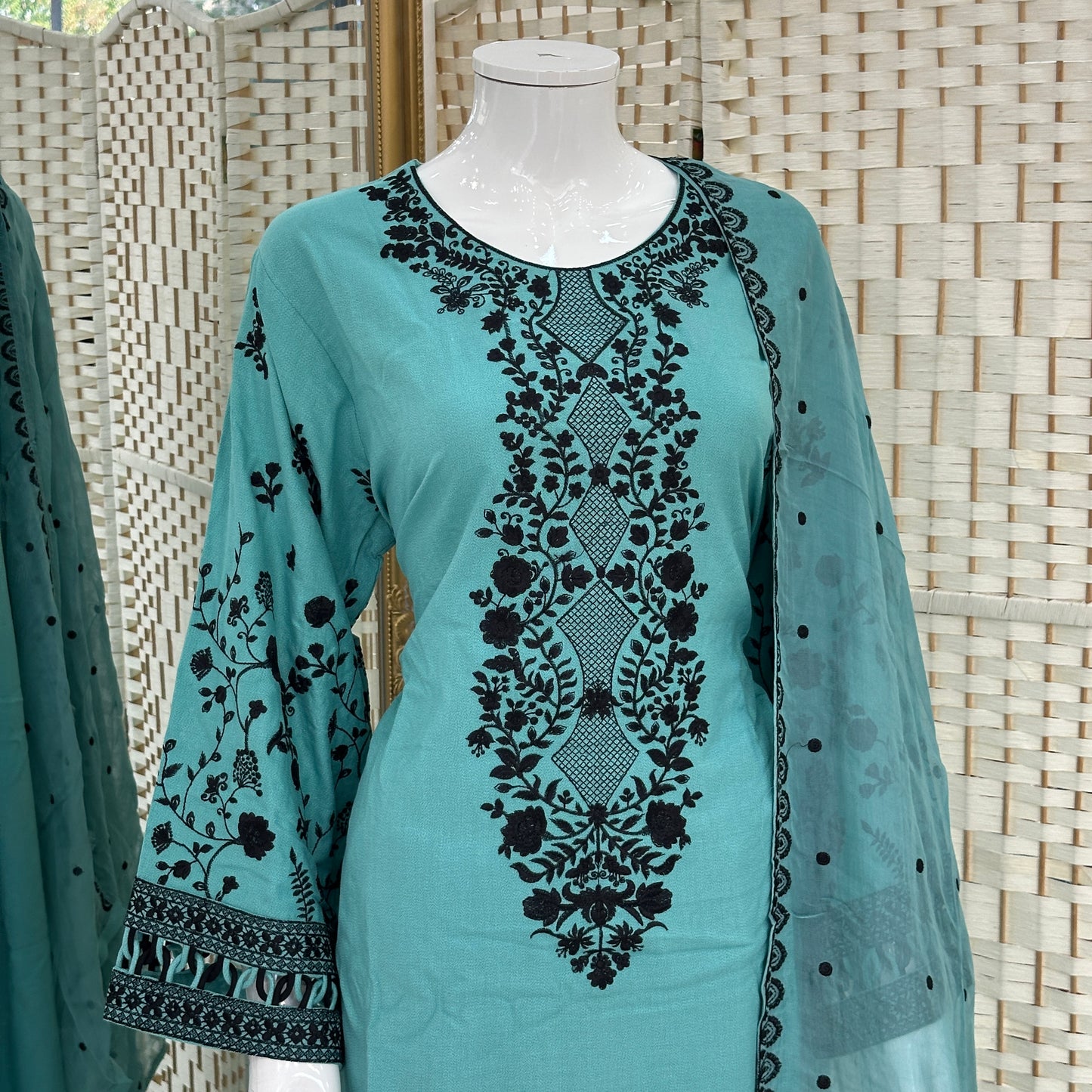 Merina Twill Suit with Bell Sleeves - Three piece