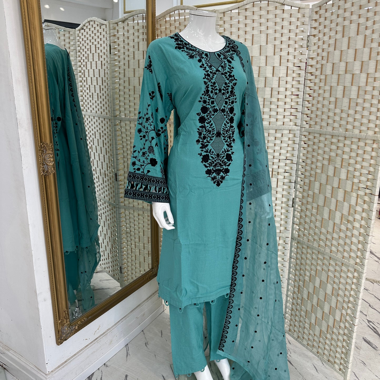 Merina Twill Suit with Bell Sleeves - Three piece